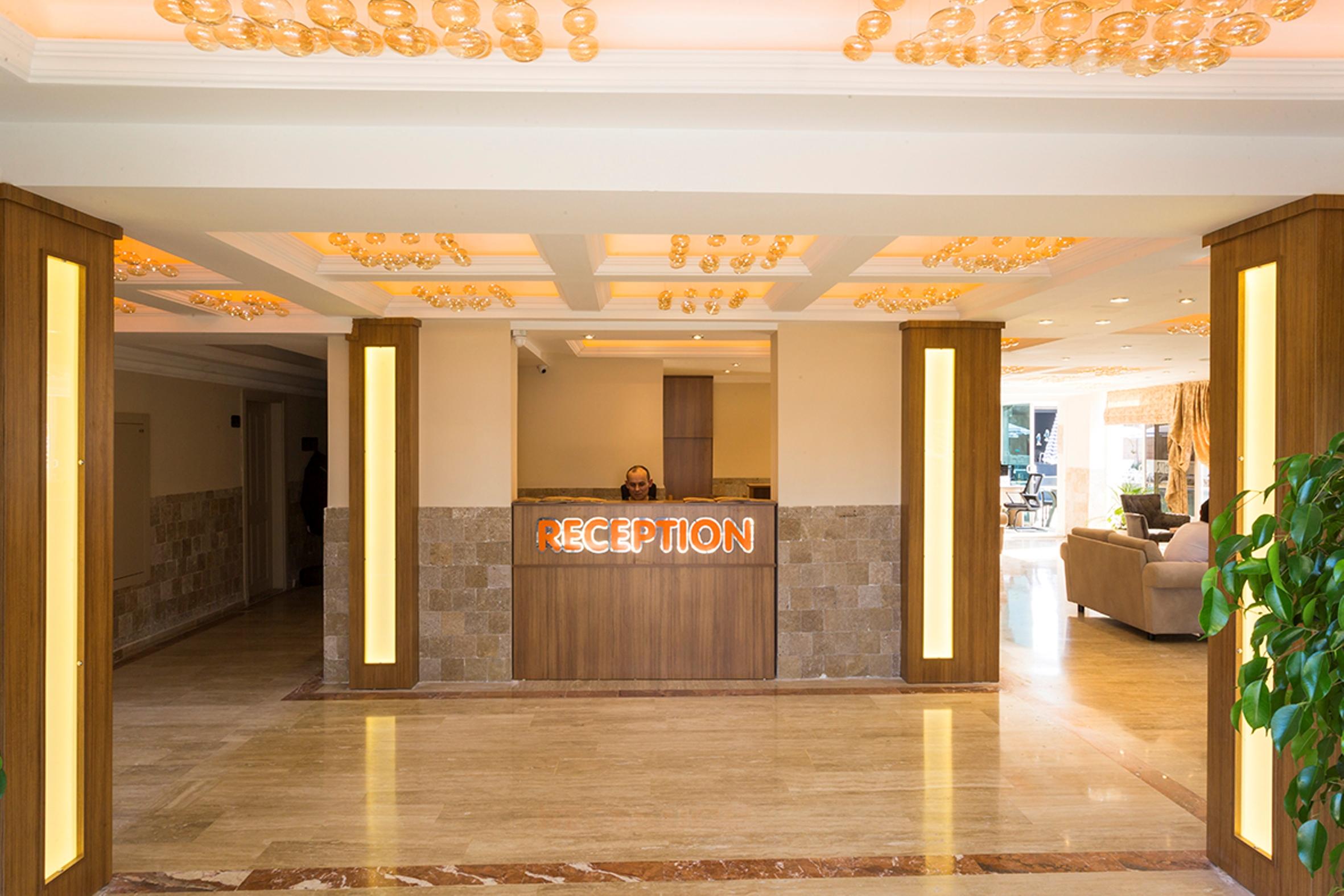 Rich Melissa Hotel 凯梅尔 外观 照片